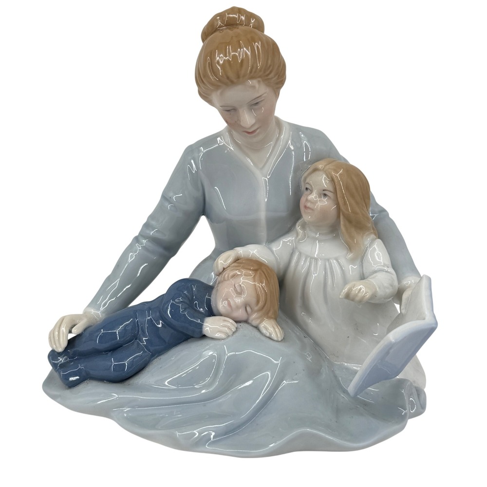 Avon A Mother's Touch Porcelain Figurine Mother's Day 1984 Blue White Victorian